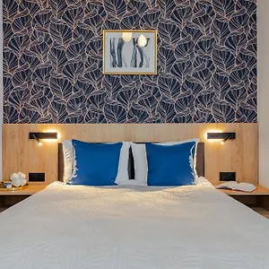 https://vidoc-apartments.warsawhotelspoland.com